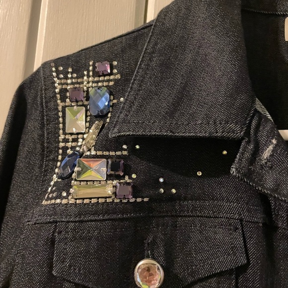 Chico’s platinum denim bling jacket size 1 =medium (8) like new - Picture 4 of 12